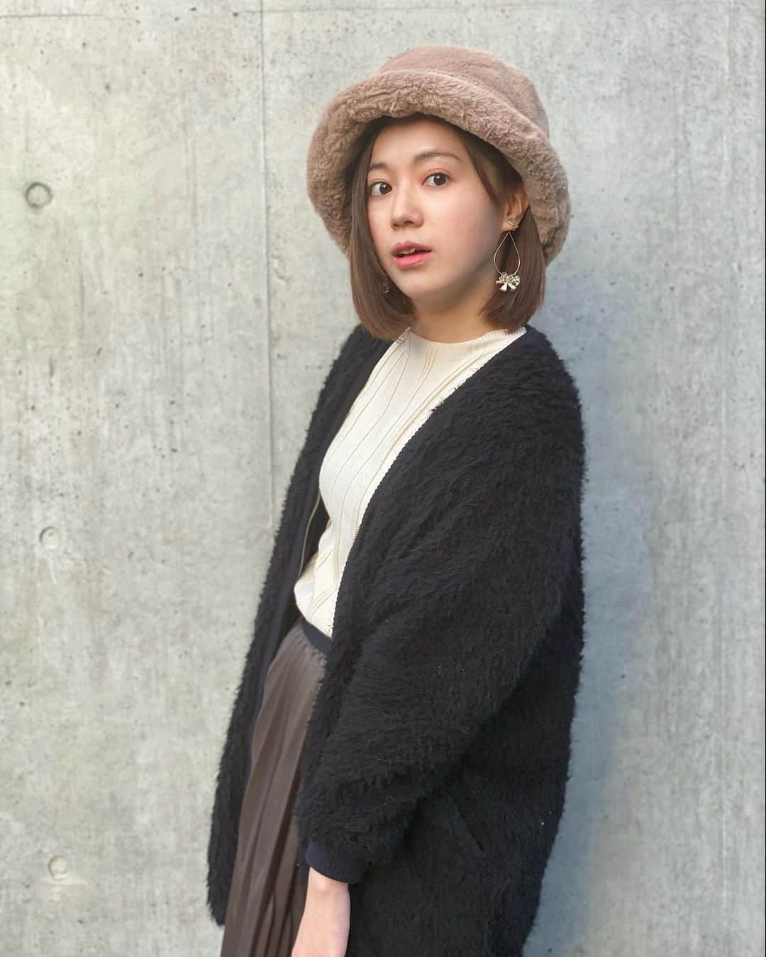 堀有里のインスタグラム：「おはゆり🌞 昨日はPocochaありがとう🥺❤️  #ootd タグ付けた✨ #raybeams #laymee #WEGO #fashion」