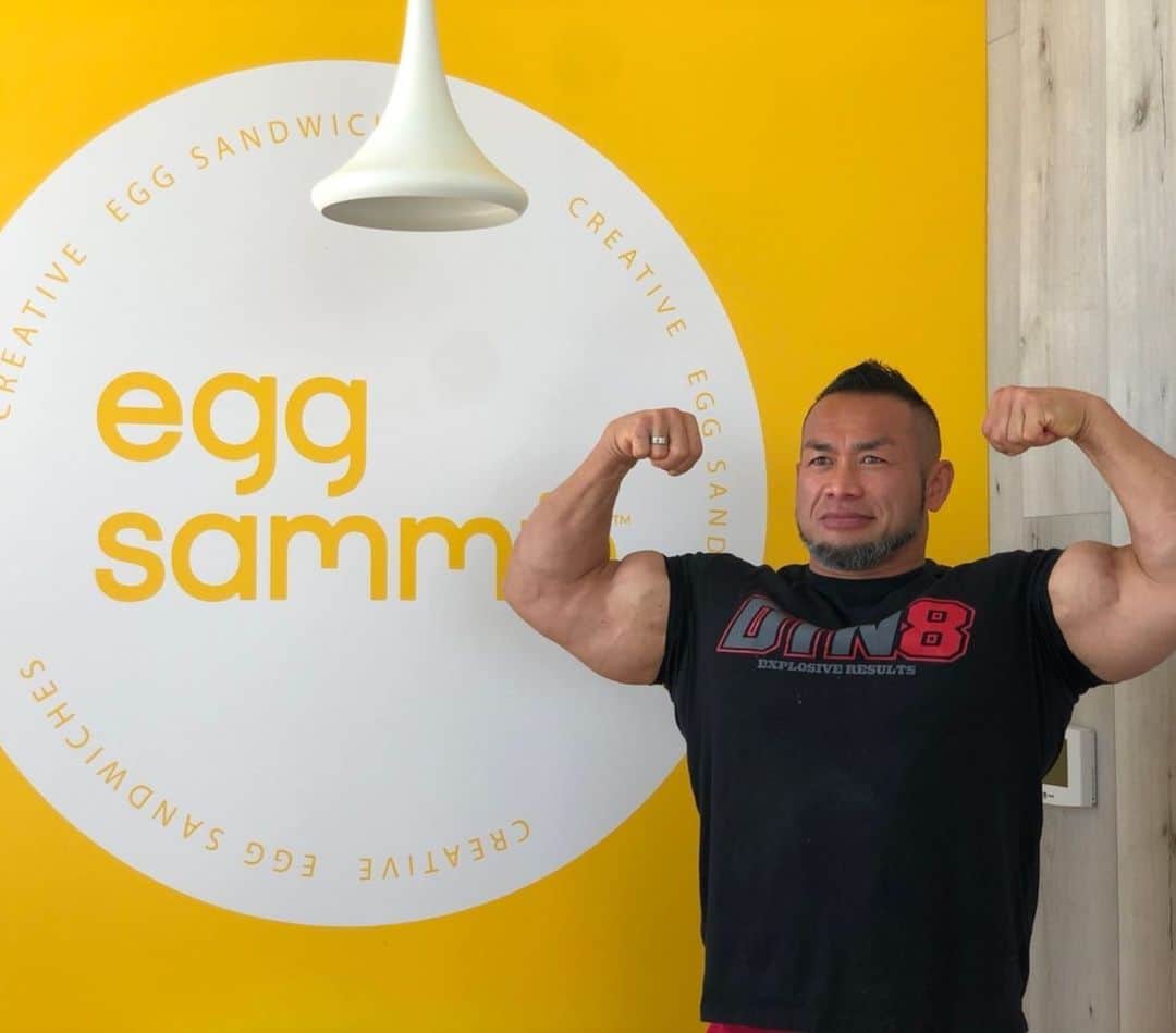 Hidetada Yamagishiさんのインスタグラム写真 - (Hidetada YamagishiInstagram)「Visited Egg Sammie @egg.sammie for the first time for some delicious egg sandwiches! Stay tuned for my restaurant report on my YouTube (link in my bio) 😋  エッグサミーさんへ食レポの撮影。たまごサンドの専門店、いやうまかったな。 #eggsammie #lasvegasfoodie」2月24日 12時05分 - hideyamagishi