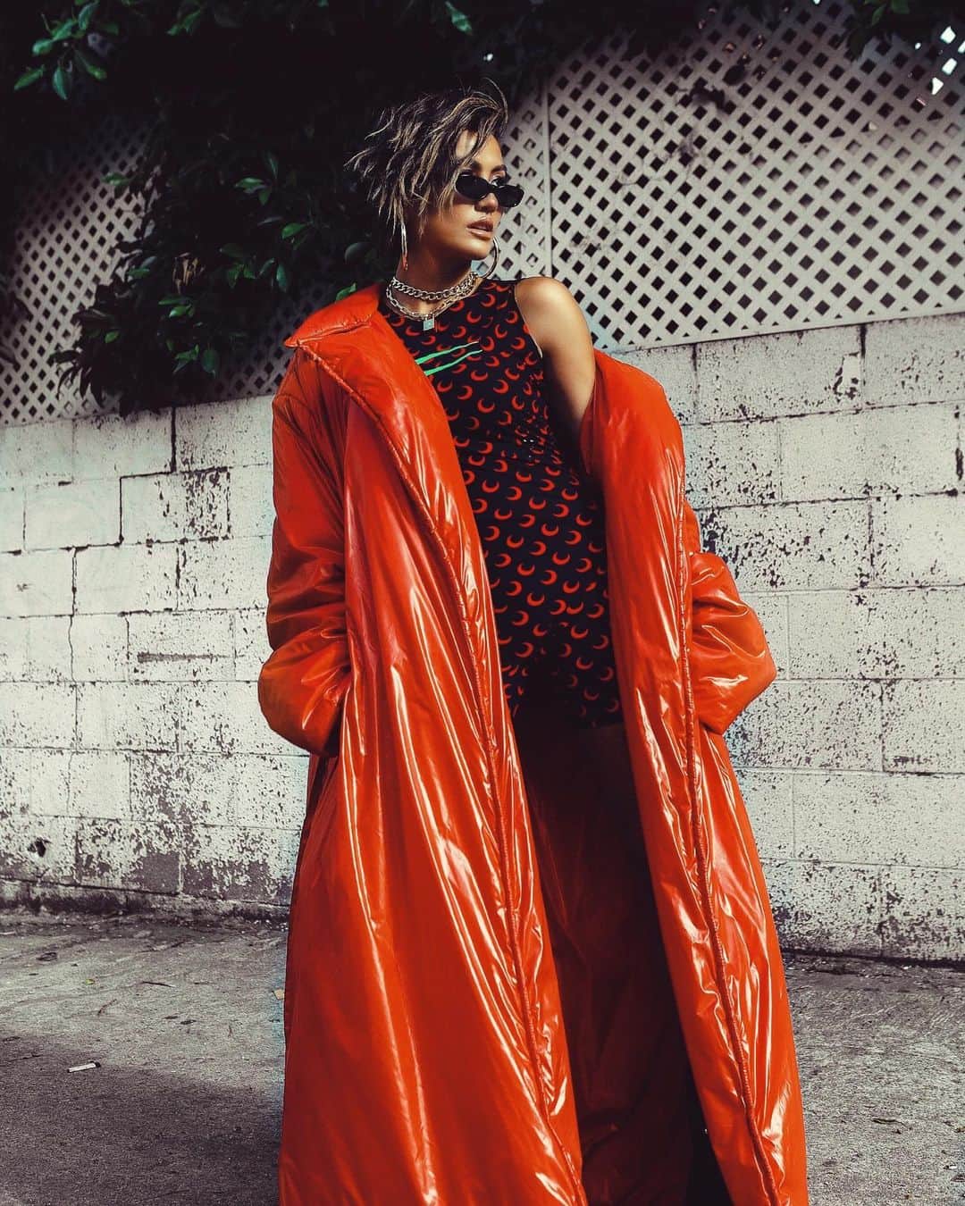アグネス・モニカのインスタグラム：「F Yo Love Song.   #FYOLOVESONG #AGNEZMO INCASE YOU FORGOT.」
