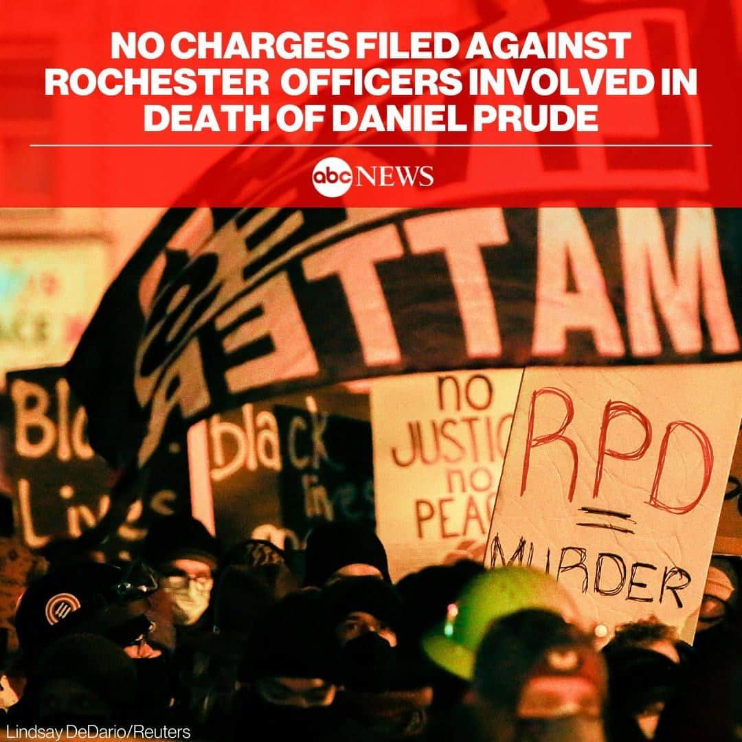 ABC Newsさんのインスタグラム写真 - (ABC NewsInstagram)「Protesters took to the streets of Rochester after New York Attorney General Letitia James announced that no charges would be filed against the police officers involved in death of Daniel Prude, who was seen on police body camera footage being pinned to the ground with a spit bag over his head. Read more at link in bio.」2月24日 12時59分 - abcnews