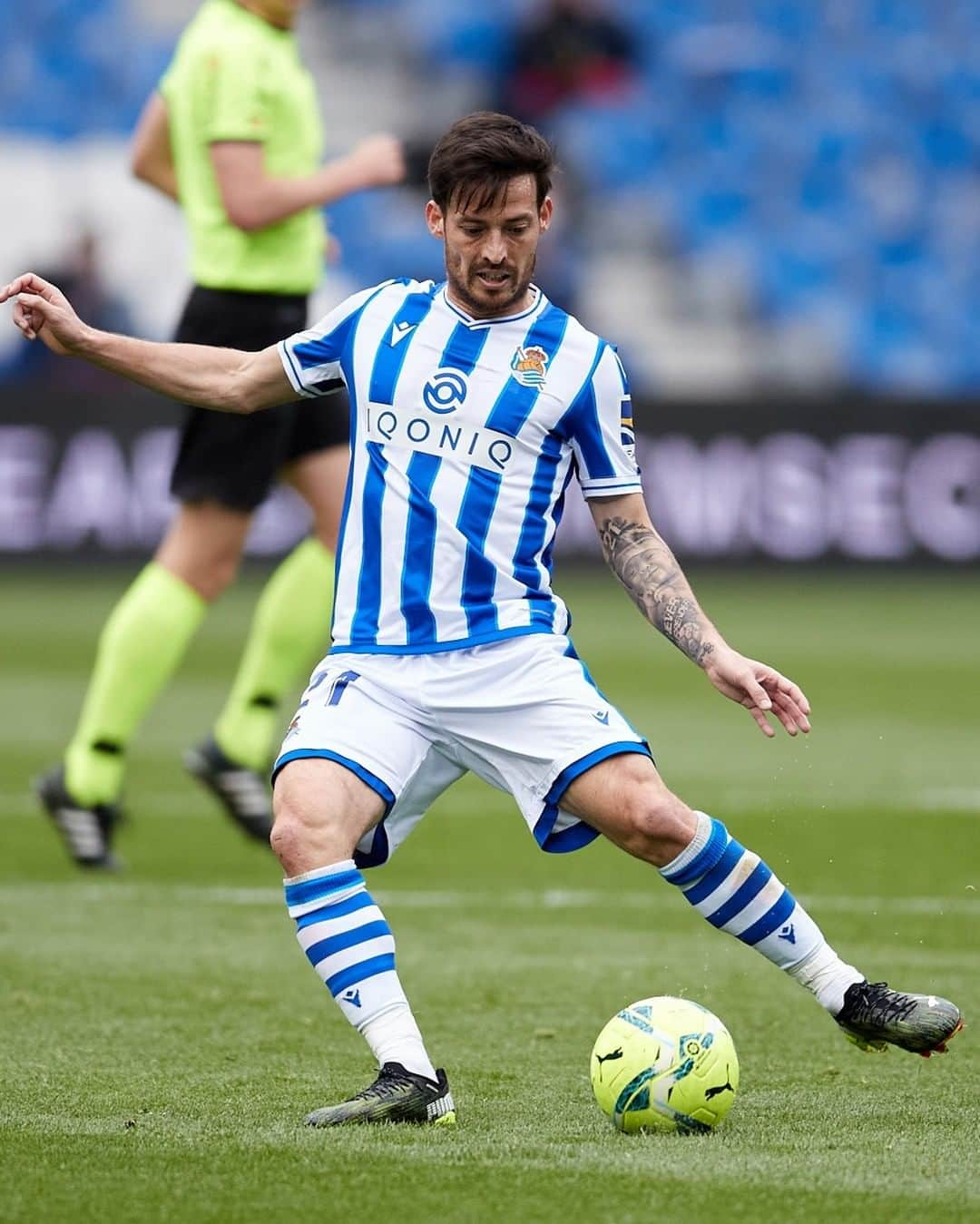 LFPさんのインスタグラム写真 - (LFPInstagram)「🌟💙 @david21lva 🌟💙   #RealSociedad #DavidSilva #LaLiga #LaLigaSantander #Football #HayQueVivirla #YouHaveToLiveIt」2月24日 13時00分 - laliga