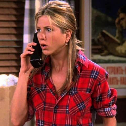 E! Onlineさんのインスタグラム写真 - (E! OnlineInstagram)「"It's very hard to unsee once you notice it." 👀 #Friends fans picked up on a specific habit of Jennifer Aniston's and it actually *does* happen all the time—link in bio. (📷: NBC)」2月24日 13時35分 - enews