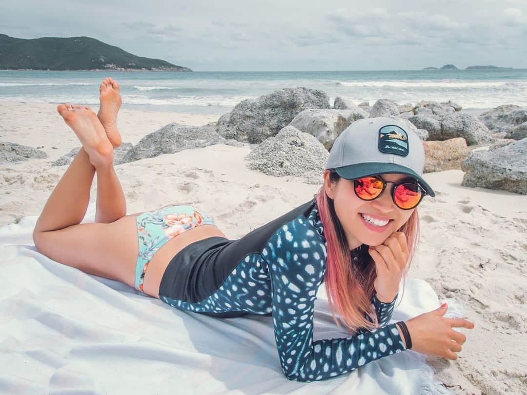 池田沙絵美のインスタグラム：「Chill out at the beach before 🧜🏻‍♀️  Good to take photos here, especially if you have a private photographer 📸 but special one @alejandropat」