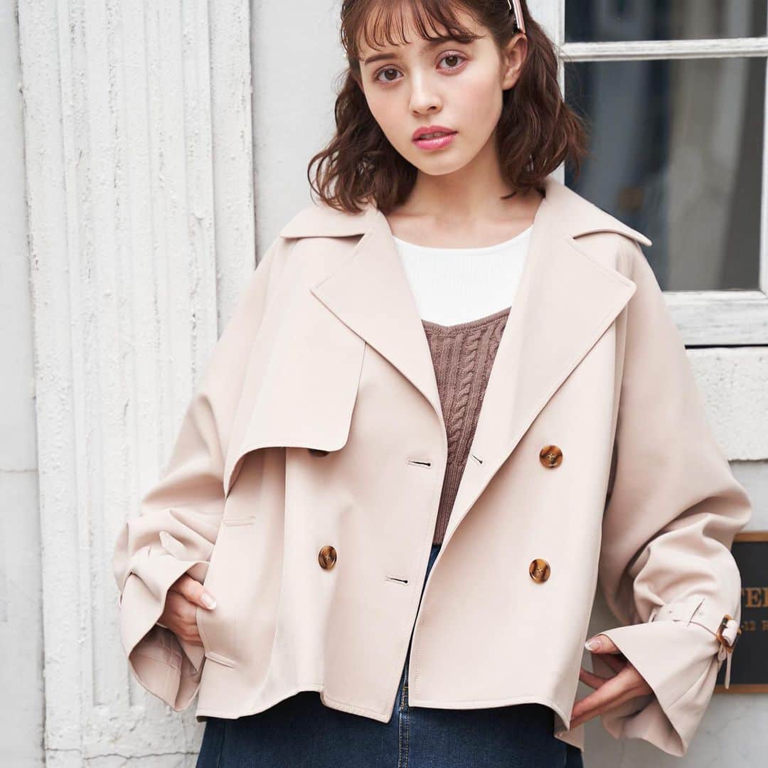 INGNI STOREさんのインスタグラム写真 - (INGNI STOREInstagram)「【　春にマストなトレンチコート🧥🌷　】﻿ ﻿ ﻿ 春に欠かせない❕﻿ イングで叶う3タイププチプラ﻿ トレンチコートをご紹介✨﻿ ﻿ ﻿ ﻿ ﻿ ﻿ ✔︎トレンド好きにオススメ↓﻿ ﻿ ▫️パイピングトレンチコート﻿ ▫️品番1211-730329﻿ ▫️¥5,900＋TAX﻿ ▫️1カラー﻿ ﻿ ✔︎低身長さん&ガーリーコーデ好きにオススメ↓﻿ ﻿ ▫️ショートトレンチコート﻿ ▫️品番1211-630121﻿ ▫️¥4,900＋TAX﻿ ▫️3カラー﻿ ﻿ ✔︎キレイめコーデ好きにオススメ↓﻿ ﻿ ▫️BIGトレンチコート﻿ ▫️品番1211-710025﻿ ▫️¥4,900＋TAX﻿ ▫️2カラー﻿ ﻿ ﻿ ﻿ ﻿ ﻿ ﻿ @ingni﻿ #ingni﻿ #春#SS#置き画 #置き画倶楽部#トレンド#可愛い#お洒落#プチプラ#ootd #きょこ#お洒落さんと繋がりたい﻿ #シンプル#いいね#insta#fashion#シミラールック#かわいい#ファッション#instagood##outfit#girl#リール#2021#トレンチ#トレンチコート#ショートトレンチ#Spring」2月24日 14時33分 - ingnistore