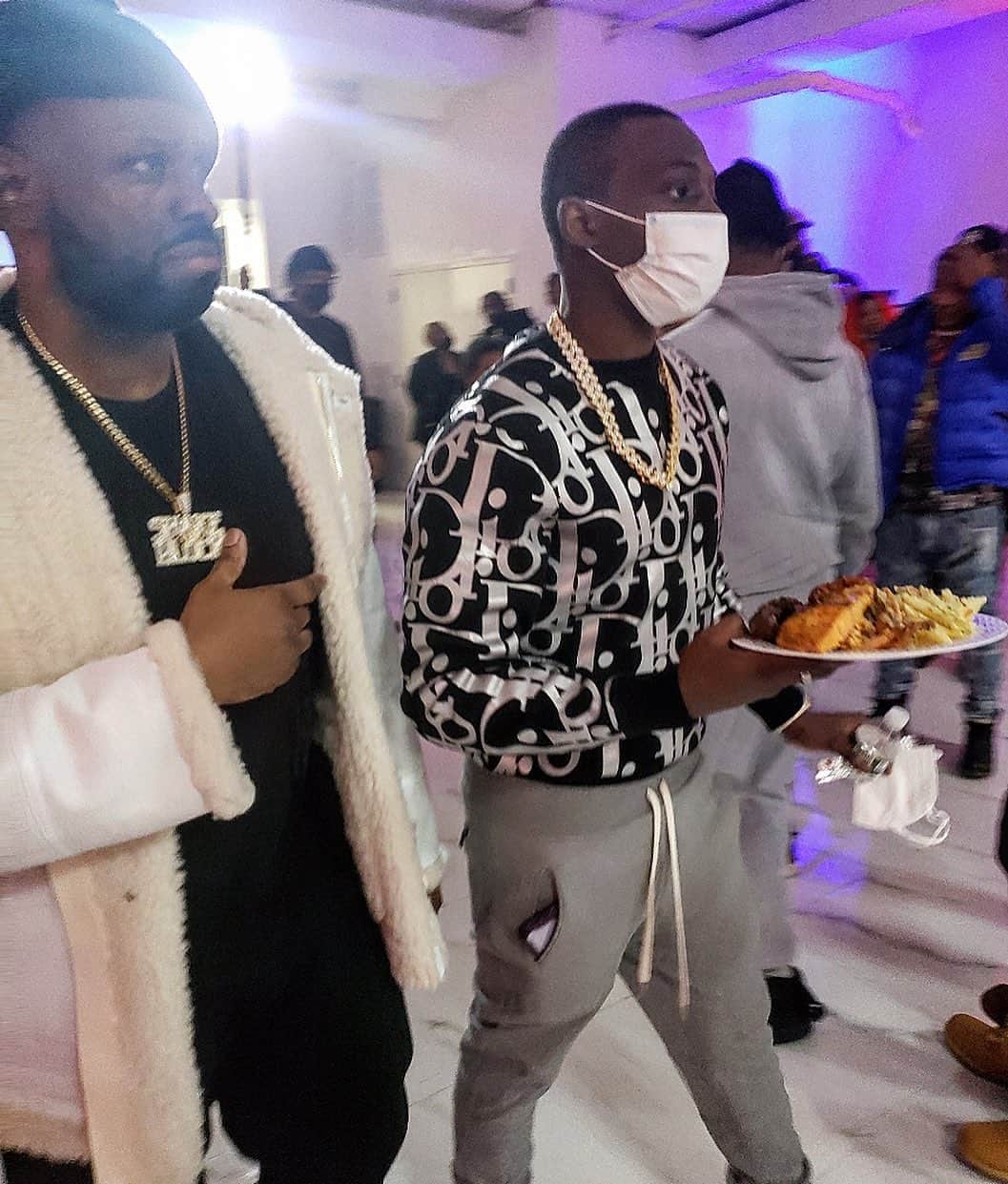 ファンクマスター・フレックスのインスタグラム：「@ma_ma_shhh x @realbobbyshmurdags9 x @rowdyrebel x @gs9leftylocsta x @its_only_nique_ @fettylucianogs9 thanks for inviting me! Bless! WHATS YOUR FAVORITE BOBBY SONG?」
