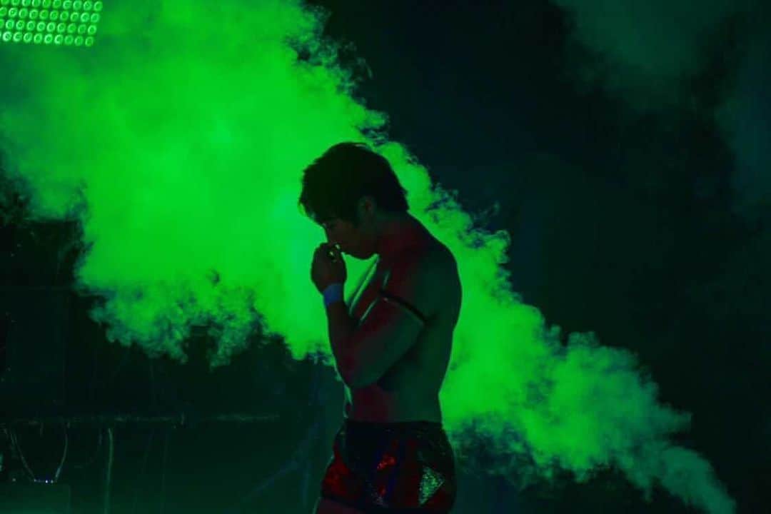 竹下幸之介のインスタグラム：「Greeeen  #wrestling #workout #motivation #entrance」