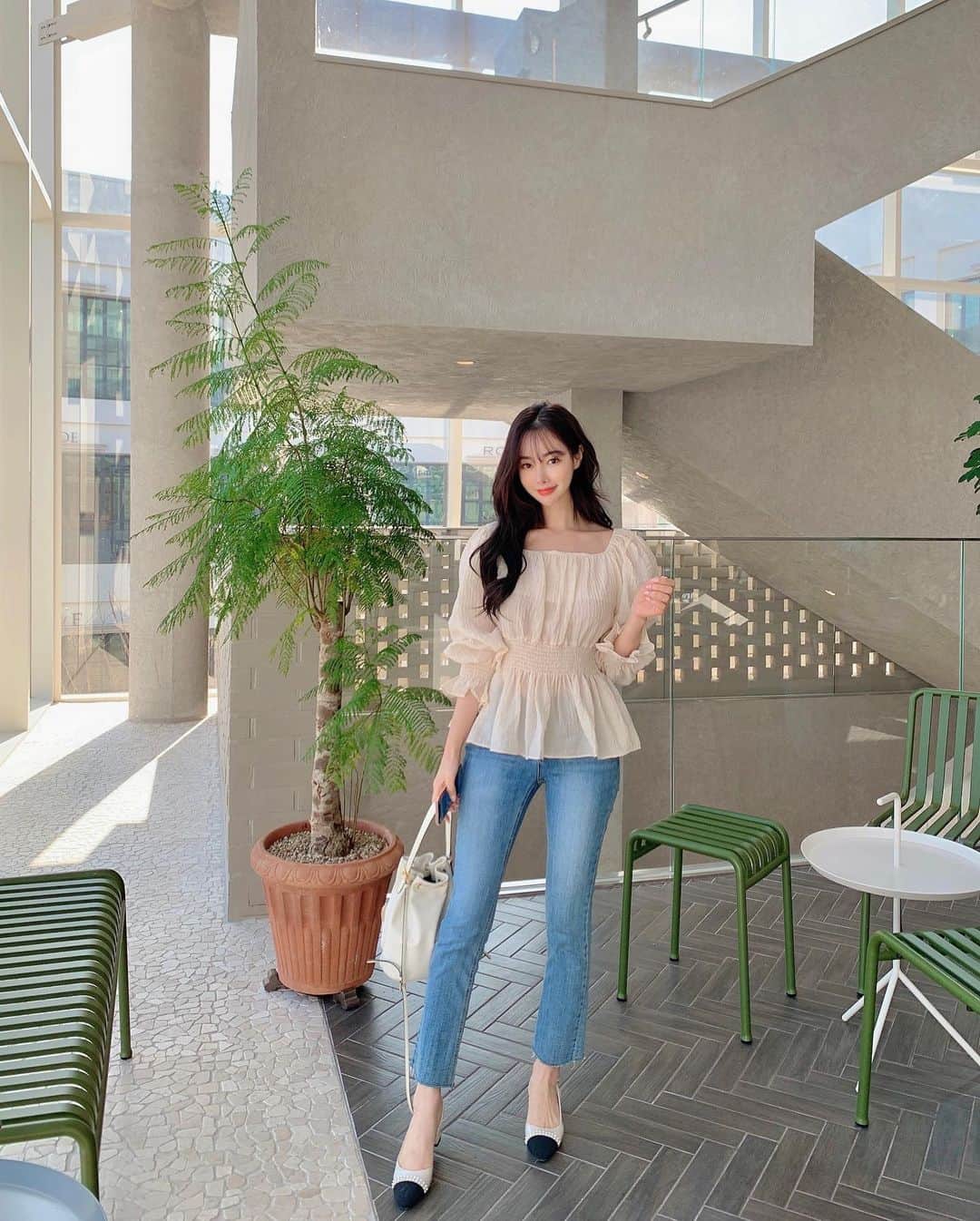 Hyemiさんのインスタグラム写真 - (HyemiInstagram)「오늘도 날씨가 너무 좋다💙 신나는 날씨🥰🥰  뷰티효소 오늘 공구 마지막날이예요! 다음 공구는 두달 뒤니까 떨어져 간다면 오늘 놓치시면 안돼요😆」2月24日 15時23分 - hinzajoa