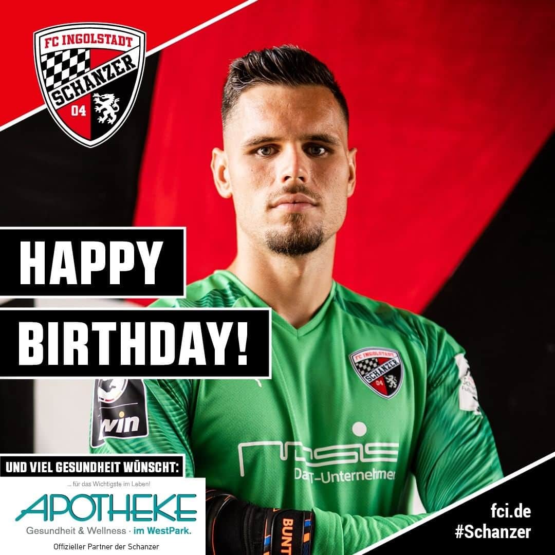 FCインゴルシュタット04のインスタグラム：「ALLES GUTE, BUNTI! 😍🎂🎉 Rückhalt, Torjäger & einfach ein richtig feiner Kerl: @buntic97 feiert heute seinen 24. Geburtstag 🥳🎁 Deine #Schanzer und die @apotheke.im.westpark gratulieren dir von Herzen 🖤❤️ EURE Glückwünsche 👇 . . #happybirthday #birthday #Geburtstag #allesGute #birthdayboy #happy #FCI #FCIngolstadt #Schanzerdassindwir #Schanzerfürimmer #fu3ball #3Liga #zeigtsuns #Ingolstadt #football #soccer #fussball #fußball #FCIngolstadt04 #Familie #FabijanBuntic #Buntic #Bunti #Goalgetter」