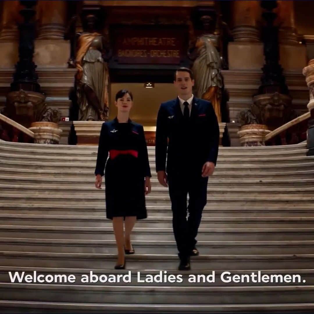 エールフランスのインスタグラム：「En avant-première, découvrez notre nouveau film de consignes de sécurité à la découverte des plus beaux endroits de #France ✨ La version intégrale est disponible en lien dans notre profil.  Watch an exclusive preview of our new safety video, which takes you on a stroll through the most beautiful places in #France ✨ Link to full version available in our profile.  #airfrance #chateauversailles #operadeparis #martinezhotel #toureiffelofficielle」