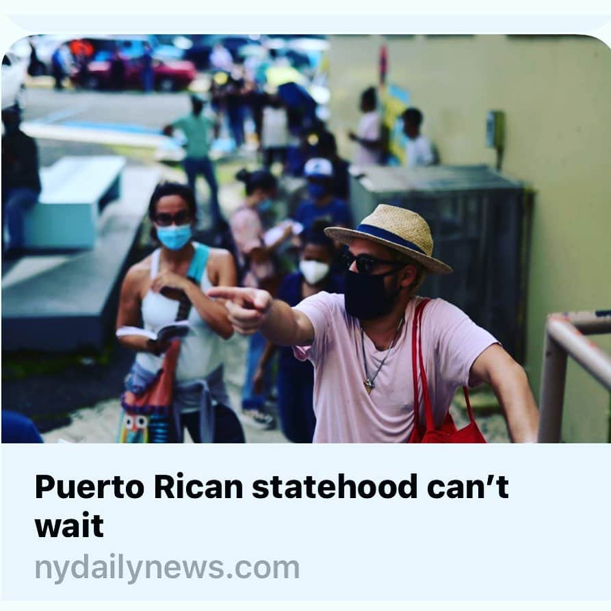 ジョン・レグイザモさんのインスタグラム写真 - (ジョン・レグイザモInstagram)「Puerto Ricans should be able to decide their own fate!  No one else should.  Article copy and pasted here. By Frankie Martinez Blanco. “Senate Majority Leader Chuck Schumer is taking the lead in the Senate during a perilous time, with a pandemic raging and Americans struggling to keep their jobs or small businesses open. As Democrats work to tackle these important challenges alongside President Biden, it is critical that the party honors the zeal of equality that drove voters nationwide to entrust them with the reins of democracy and to not forget the disenfranchised voices in Puerto Rico, who are fighting for their rights as American citizens to finally achieve equal status under the law. While there are many important issues Congress must face in the 117th session, Democrats must not ignore the democratic will expressed in Puerto Rico this past November, when a majority of voters cast their ballot in favor of statehood. This was the third vote on Puerto Rico’s status since 2012, and the third time that statehood earned the most support from voters.  The reason Puerto Ricans support statehood is easy to understand. Living in a territory has relegated Puerto Ricans to second-class status, without any voting representation in the Senate, one non-voting member in the House, and no right to vote for president of the United States — despite having to live under the rules set forth by Congress and the executive branch. Many Puerto Ricans can share their personal stories of experiencing this second-class status, in my case working on the presidential campaign of then-Sen. Barack Obama while not being able to cast a ballot for him. And while Puerto Ricans also pay taxes, we don’t get the full benefits afforded to those on the mainland. Schumer has said that “on D.C. and Puerto Rico, particularly if Puerto Rico votes for it — D.C. already has voted for it and wants it — I’d love to make them states.” With his newfound power of a Senate Democratic majority, he has the opportunity and the responsibility to now uphold his promise to the people of Puerto Rico.」2月24日 17時09分 - johnleguizamo