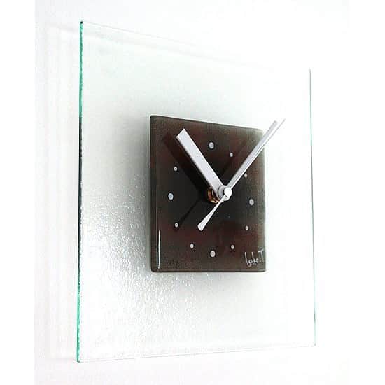 comb de shioさんのインスタグラム写真 - (comb de shioInstagram)「あなたも、時計から、アートのある生活、はじめませんか？  #オンラインショップで販売中   glass art clock by Isako TODA﻿ ﻿ #アートのある暮らし ﻿ #combdeshio﻿ #コムデシオガラス ﻿ #コムデシオ ﻿ #ガラス作家杜多一菜子﻿ #三重県  #三重県津市  #インテリア好きな人と繋がりたい﻿ #インテリアデザイン﻿ #おしゃれインテリア #インテリアアート #壁掛けインテリア #おしゃれな部屋  #抽象画アート #寝室インテリア  #壁掛け時計 #ガラス時計 #新築祝いのプレゼント #結婚祝いのプレゼント  #おうち時間を楽しむアイテム ﻿#インテリア時計  #artist  #interiorart #interiorartwork #artclock #glassclock #japanesecraft」2月24日 17時19分 - comb_de_shio