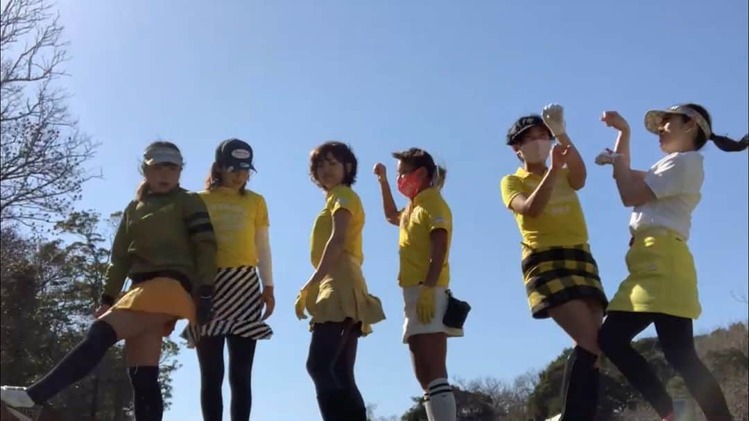 安藤あいかのインスタグラム：「どうやって生きていこうかなーって考える毎日だよっ  #組長杯 #golf #ゴルフ女子」