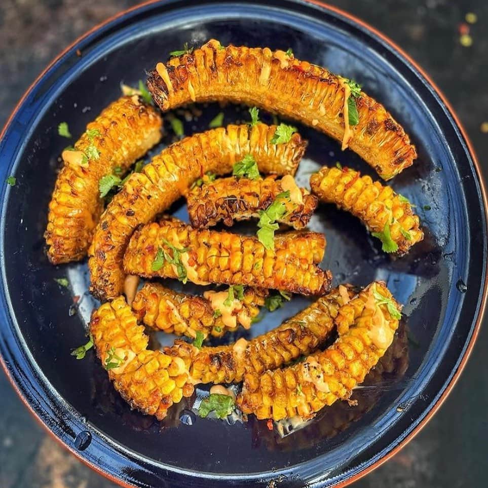 Whole Foods Marketさんのインスタグラム写真 - (Whole Foods MarketInstagram)「Two words: Corn. Ribs🌽 Get a taste of summer with this fun and easy-to-make recipe from @shez_k03. Head to her page for the details.」2月25日 3時57分 - wholefoods