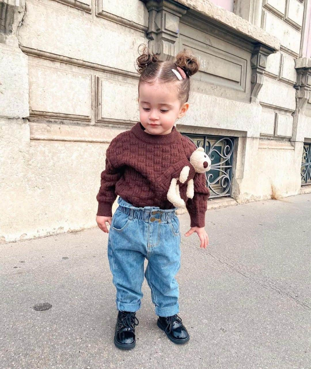 Kidz Fashionのインスタグラム：「❤️ by @baby.auroraaa #kidzfashion」