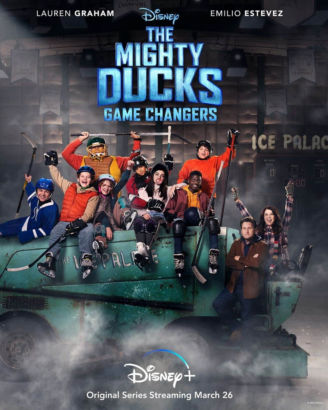 Disneyさんのインスタグラム写真 - (DisneyInstagram)「It’s time to welcome a new generation of game changers. Start streaming #TheMightyDucksGameChangers, an Original Series, March 26 on #DisneyPlus.」2月25日 4時30分 - disney