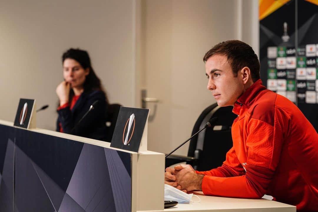 マリオ・ゲッツェのインスタグラム：「Final preparations for the game tomorrow 💪」