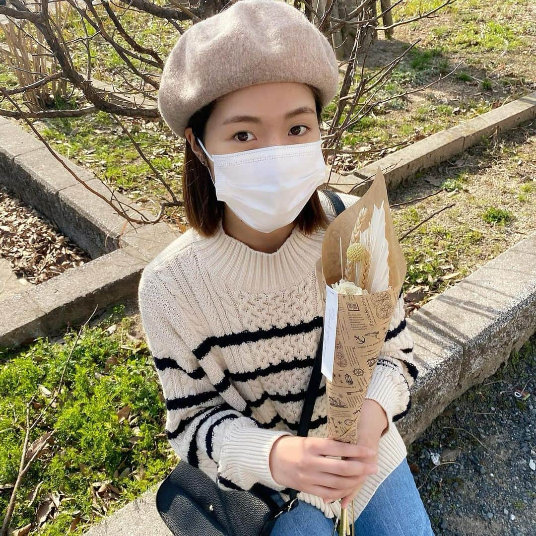 今田美奈さんのインスタグラム写真 - (今田美奈Instagram)「🤍‎𓂃 𓈒𓏸 雑貨屋さんでドライフラワーひとつずつ組み合わせて選んで買ってきたよ~𖤣𖥧𖥣｡ とっても悩んだ…笑 . お部屋を模様替え中なので可愛く飾ろうと思います~☺︎ . #ドライフラワー#模様替え#花#雑貨 #インテリア#instadaily#fff#ootd#dailylook#fashion#dailylife #dryflower#fashiongram#오오티디#옷스타그램#일상#데일리룩#데일리#데일리코디#코디#좋아요」2月24日 19時39分 - _minaimd.j_