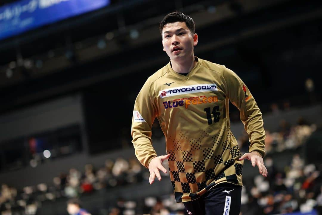 坂井幹さんのインスタグラム写真 - (坂井幹Instagram)「. . 自分を信じて突き進むのみ。🏃‍♂️ . . . #handball #ハンドボール #豊田合成 #豊田合成ブルーファルコン  #keepgoing #positivemind」2月24日 19時48分 - motokisakai16