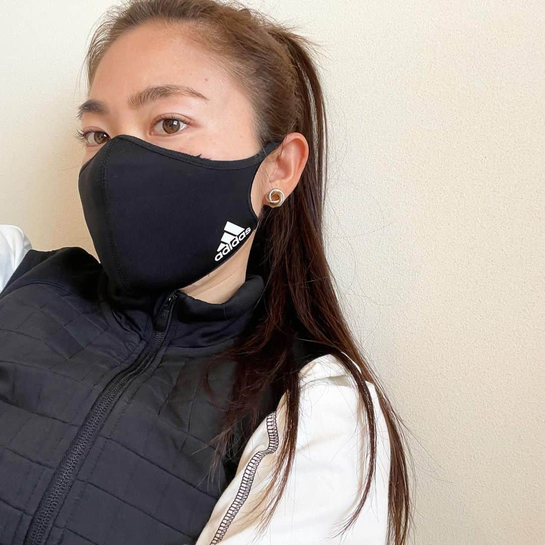 永井葉月さんのインスタグラム写真 - (永井葉月Instagram)「. . @adidastokyo 😷😷😷✨ . . #マスク #adidas #adidasfacemask   #アディダスマスク #お洒落マスク  #コロナに負けるな  #トレーニングウェア #強化  #マスクトレーニング  #adidasfacecover #アディダス」2月24日 19時50分 - hazuki815hazuki