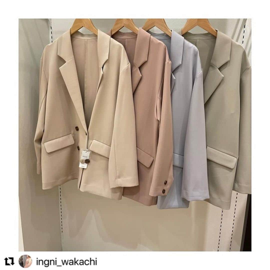 INGNI STOREさんのインスタグラム写真 - (INGNI STOREInstagram)「#Repost @ingni_wakachi 160cm ・・・ . 今季もセットアップ登場してます😳😳 インナーにロゴを挟むとカジュアル感も出て、きちっとしすぎない見た目に仕上がります♥ . ☑︎430123 #テーラージャケット ¥3,900+tax . ☑︎330124 #センタープレスパンツ ¥2,450+tax . . #ingni ﻿ #セットアップ#センタープレスパンツ#トレンド#可愛い#お洒落#プチプラ#ootd #きょこ #お洒落さんと繋がりたい #shopstaff#ショップ店員#今日のコーデ#コーデ﻿ #シンプル#いいね#insta#fashion#かわいい#ファッション#instagood#outfit#girl#着回し#カジュアル﻿#着回しコーデ」2月24日 20時02分 - ingnistore