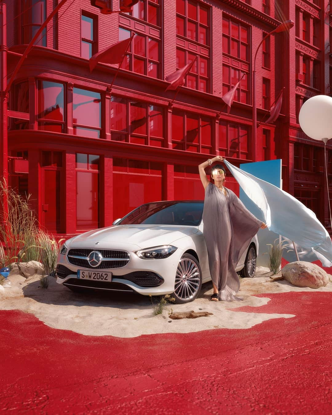 メルセデス・ベンツさんのインスタグラム写真 - (メルセデス・ベンツInstagram)「An invitation to make yourself comfortable: the new Mercedes-Benz C-Class. A luxurious comfort zone.  #mercedesbenz #thenewcclass #cclass #cclassmercedes #comfort #comfortzone」2月24日 20時01分 - mercedesbenz