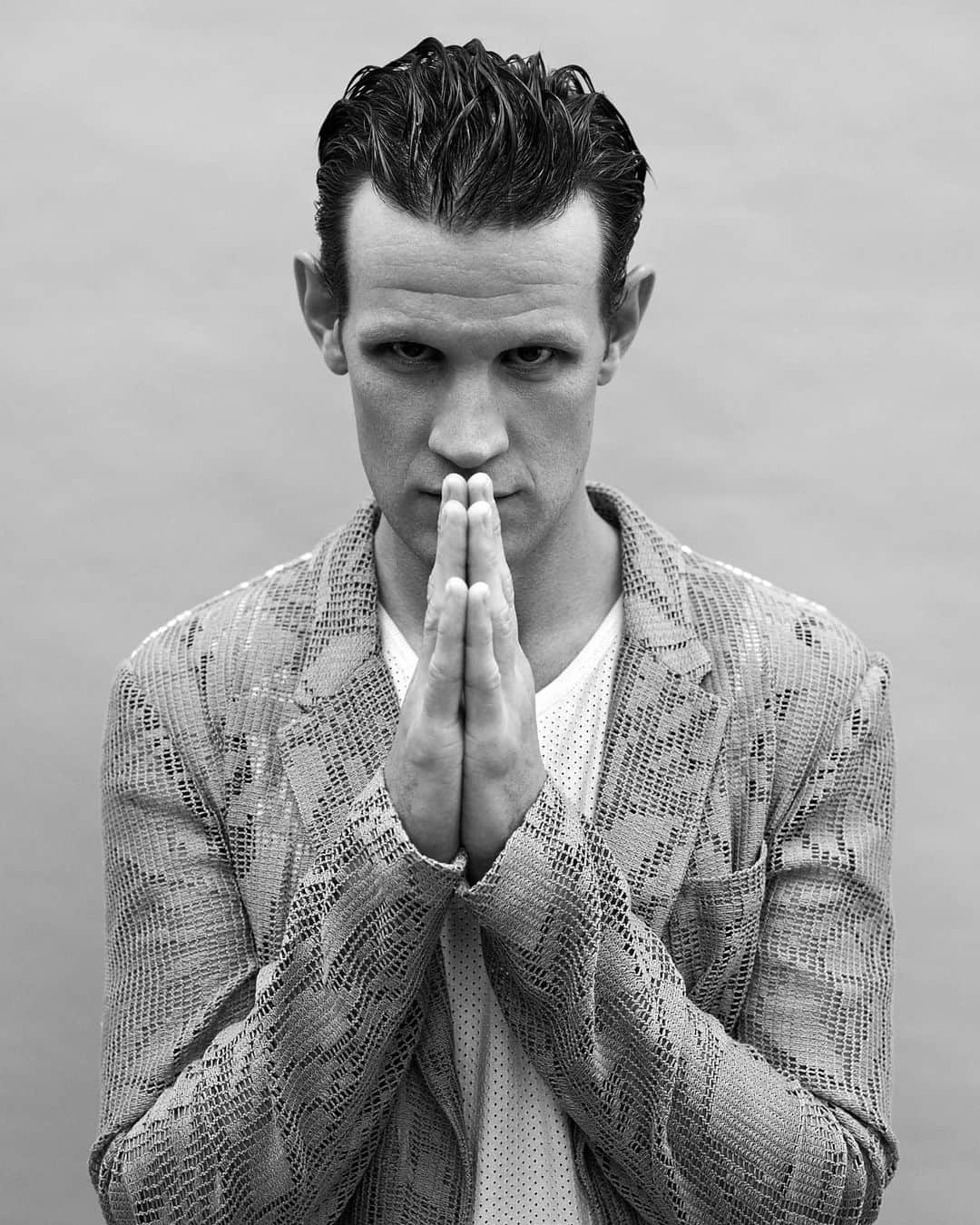 ZOO Magazineさんのインスタグラム写真 - (ZOO MagazineInstagram)「ZOO ARCHIVE:  Actor Matt Smith as seen in ZOO Magazine #57.  Interview by Jim Butler Photography by Roger Rich  (About his portrayal of Prince Phillip in Netflix’s “the Crown”)“These preconceptions are often misconceptions. Delving into his backstory and his personality, I found him to have an interesting, rich, varied – and actually, quite tragic – history.”  Suit and Top by Ermenegildo Zegna Couture Artistic Director Allessandro Sartori Stylist David Nolan Grooming Petra Sellge using Bumble and bumble. Photographer’s Assistants Amelia Karlsen and James Rees Digital Matt Foxley Post Production @taylorlightco / taylorlight.com  Equipment Pixipixel.com  Thanks to Pete Moss and www.waddingtonstudios.com  #zoo #zoomagazine #MattSmith」2月24日 20時24分 - zoomagazine