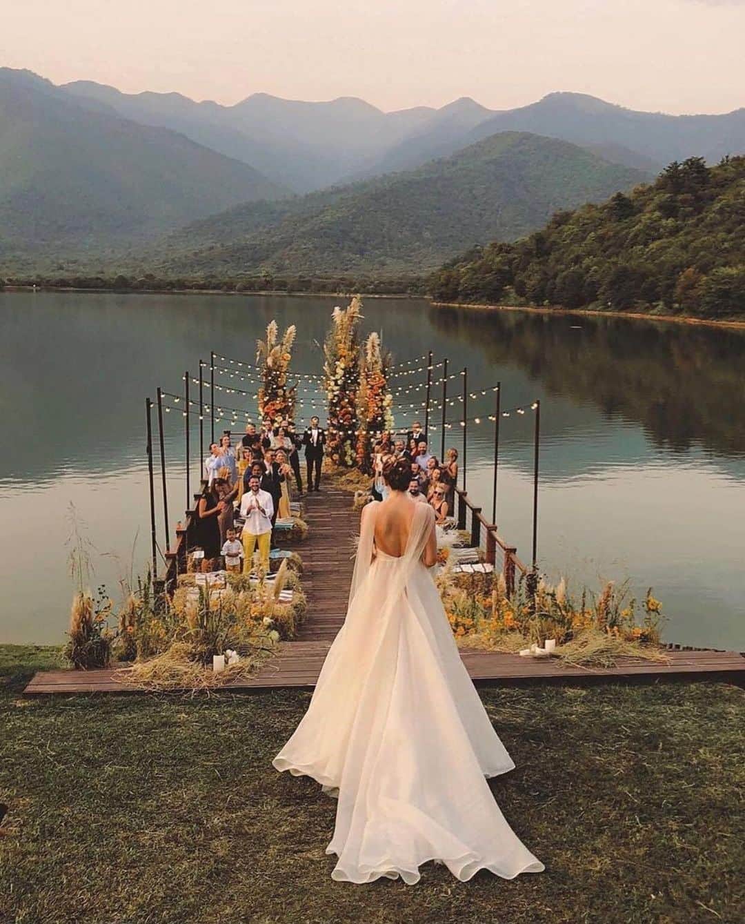 Indianstreetfashionさんのインスタグラム写真 - (IndianstreetfashionInstagram)「If you are looking at a destination wedding may we suggest an Italian at the pier one!? #indianstreetfashion @indianstreetfashion #indianwedding #weddings #weddingsupplier #wedding #weddingsofinstagram #instawedding  #bridesofindia #bridesofinstagram #indianbridaloutfit #bridaloutfit #weddinglook  #bridestyle #weddingtrend #jewellery #weddinginspo #weddingplanner #weddingblogger #destinationwedding #weddingchoreography #couture #weddingjewellery #weddingshopping #weddingseason #indiandesigner」2月24日 20時41分 - indianstreetfashion