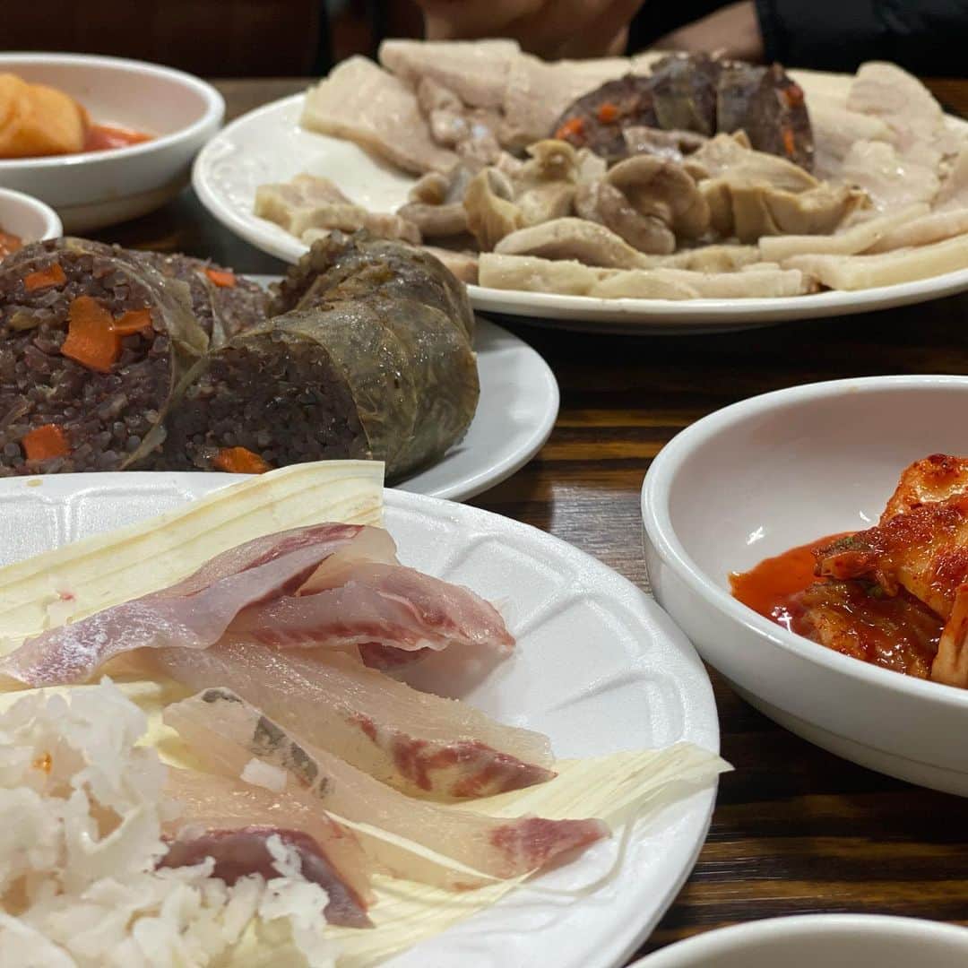 ソ・ドンウォンのインスタグラム：「부산 아나고 밀치 그리고 돼지국밥」