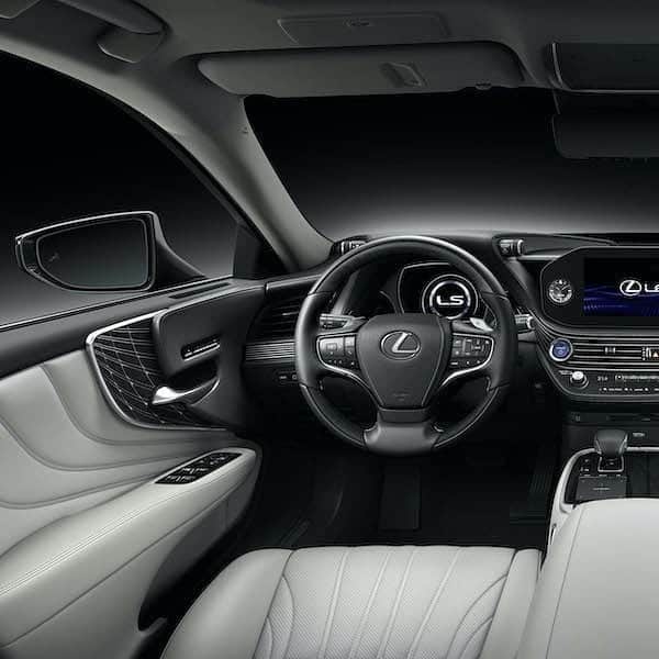 Lexus UKさんのインスタグラム写真 - (Lexus UKInstagram)「Luxury in every detail. #LexusLS . . . . . #Lexus #Design #CarDesign #Automotive #CarofInstagram #Autonomous #Luxury」2月24日 21時02分 - lexusuk