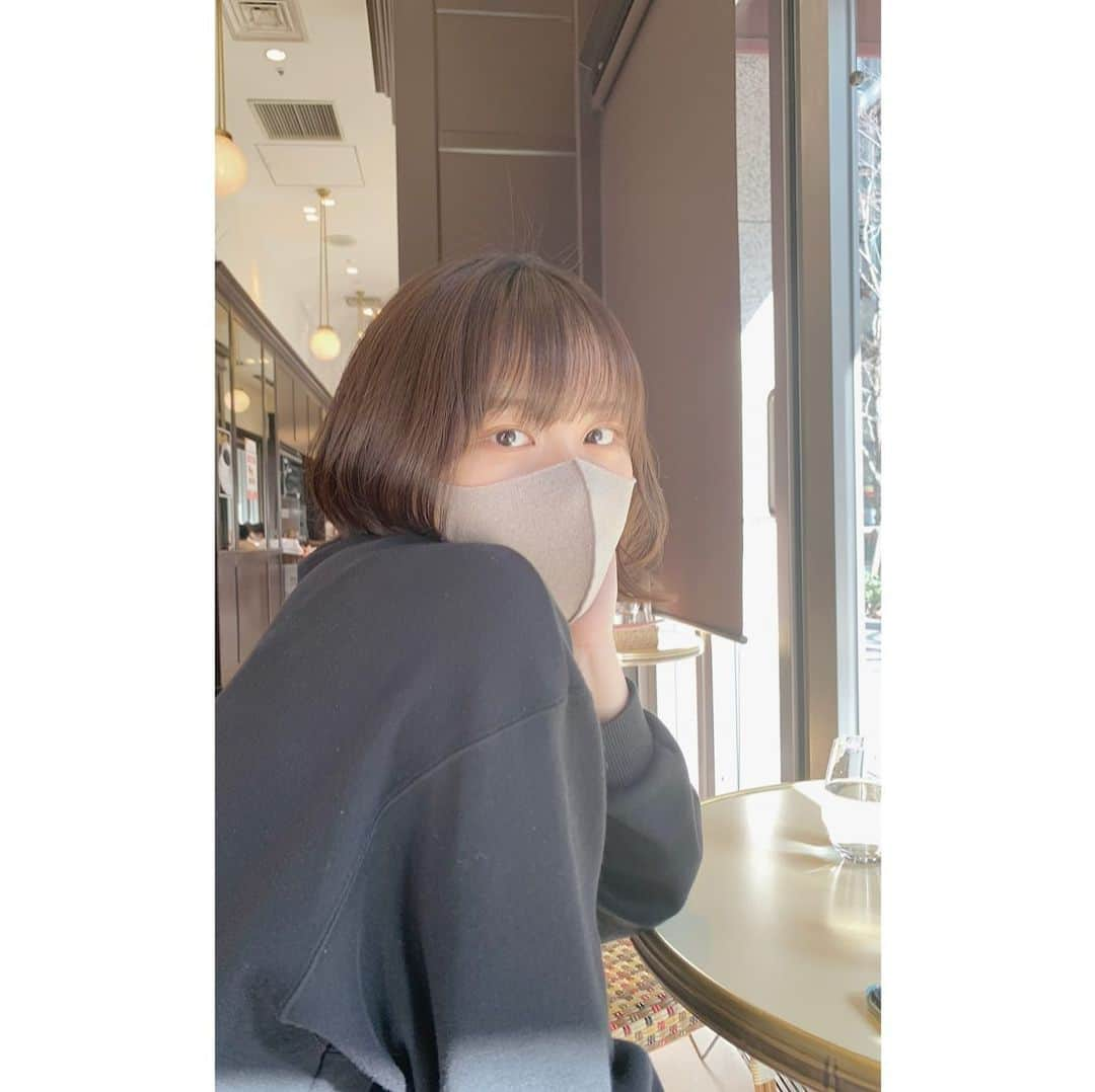 望月萌衣のインスタグラム：「🌷﻿ ﻿ ﻿ ﻿ ﻿ ﻿ ﻿ 最近コーヒーたくさん飲む☕️﻿ ﻿ ﻿ ﻿ ﻿ ﻿ ﻿ ﻿ 家にエスプレッソマシーン欲しいくらい😂😂﻿ ﻿ ﻿ ﻿ ﻿ ﻿ ﻿ ﻿ #東京カフェ #日本橋カフェ #カフェ巡り #コーヒー #コーヒーのある暮らし #コーヒー好きな人と繋がりたい #コーヒーショップ #カフェスタグラム #カフェ #cafe #coffeetime #me#daily#cafeaimeevibert #커피 #카페 #카페스타그램 #도쿄카페 #셀카 #셀피 #촣아요 #촣아요반사 #마스크 #팔로우미」