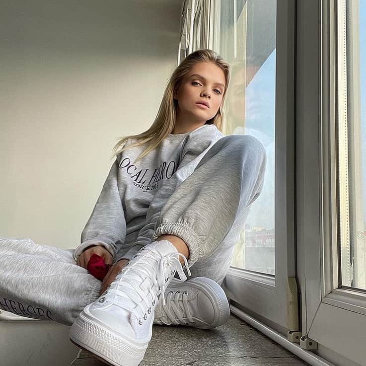 LOCAL HEROESさんのインスタグラム写真 - (LOCAL HEROESInstagram)「I don't watch my language 👅/  @margaret_official in our LH 2013 grey set」2月24日 21時17分 - localheroes