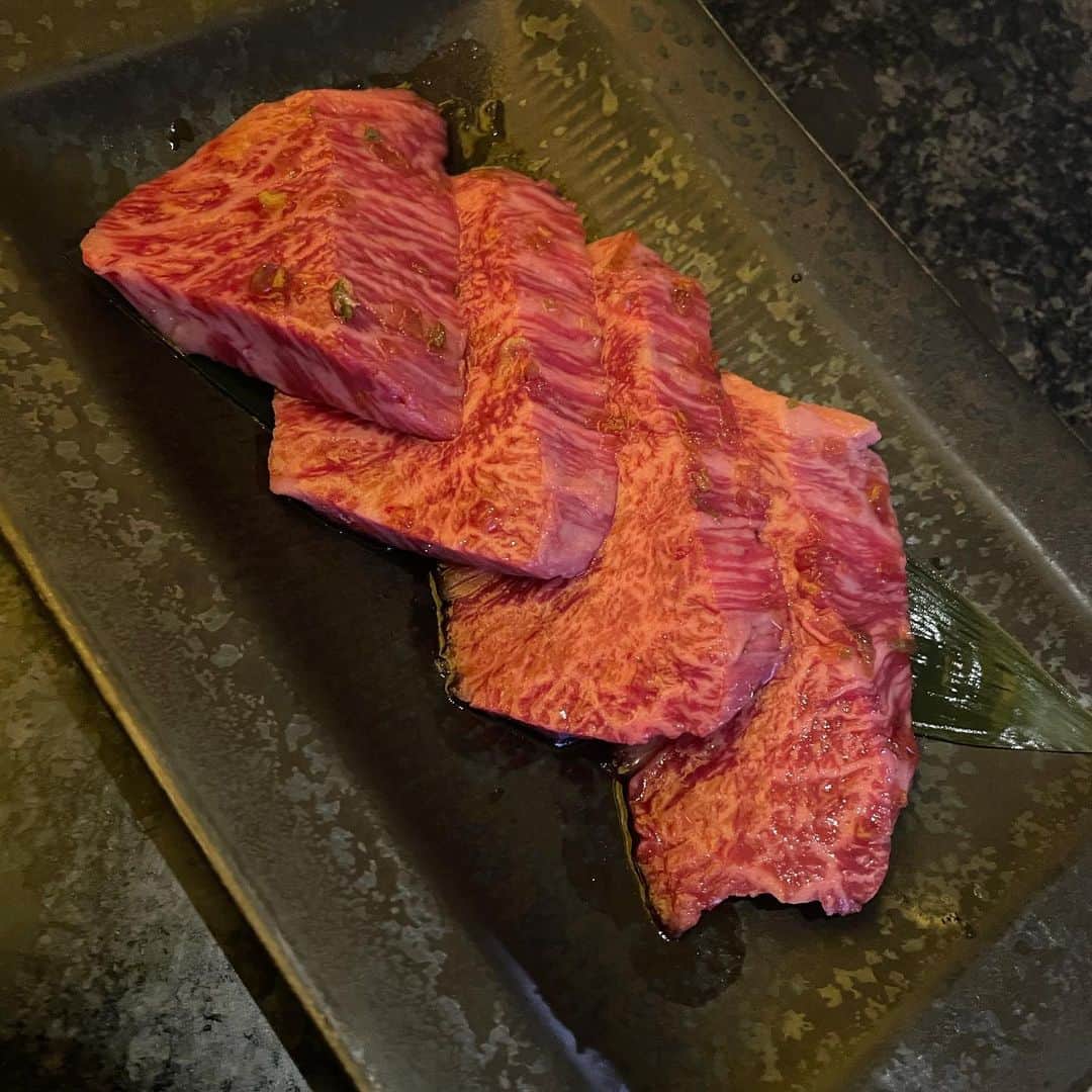 yuukachiさんのインスタグラム写真 - (yuukachiInstagram)「六本木 焼肉きらく 🤍🤍 #美味  @xx_gourmet__yuuka におすすめな ご飯屋さん沢山載せてます💭よかったら見てね！  これは、名物、スーパーネギタン塩だよ！🍋  #六本木グルメ#きらく#焼肉きらく#六本木 #焼肉#六本木焼肉#ゆうかグルメ#グルメ女子」2月24日 21時20分 - yuuka_stagram
