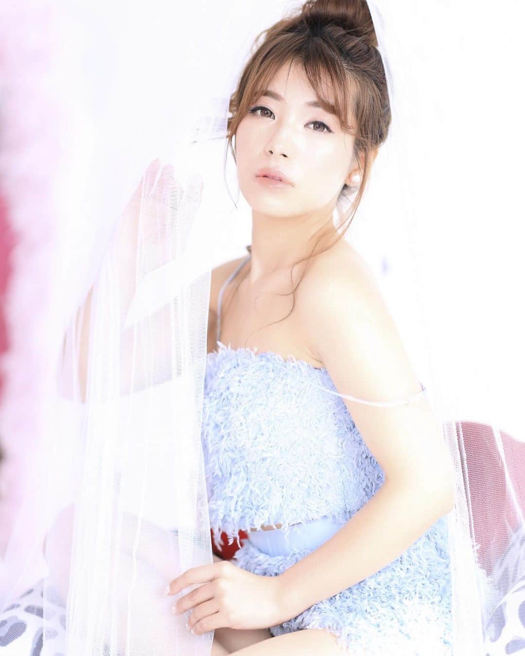 中村かなのインスタグラム：「2/26 撮影会、平日ですが 🈵員御礼🥺🙏💖 ・ 3月末まで撮影会予定ないので うれしーっ😍 リクエスト撮影はお受けします📸✌️ ・ ・ 27.28 #かな企画撮影会 美女たちの撮影会ありますよ😘  @kana_photo_session   　  #かな企画撮影会 #レンタルスタジオ名古屋  #レンタルスペース  #レンタルスタジオ #フォトスタジオ #模特 #日本的 #japanesegirl  #偶像 #pinkyroom #ピンキールーム  #撮影会　#sony #canon #nikon #一眼レフ　#一眼レフ初心者 #ファインダー越しの私の世界 #名古屋カメラ部 #東京カメラ部 #東海カメラ部 #東海カメラ倶楽部 #カメラ女子部 #ポトレ女子 #ポトレモデル #写真好きな人と繋がりたい #名古屋撮影会 #名古屋　#nagoya #nagoyajapan」