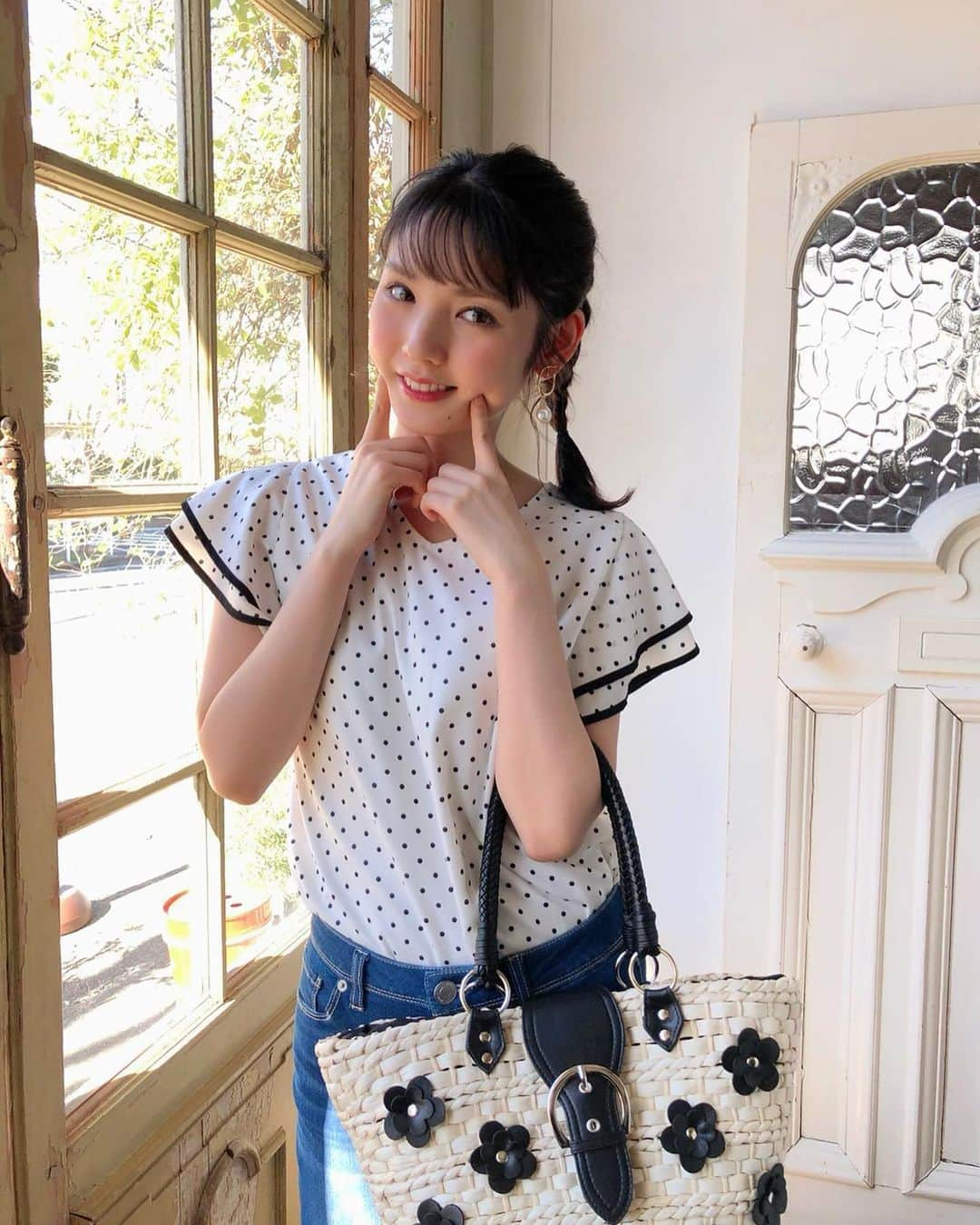 道重さゆみさんのインスタグラム写真 - (道重さゆみInstagram)「先日、tocco closetさんのカタログ撮影をしてきました！ カタログのアップは3月1日(月)で 商品の発売は3月中旬を予定しているみたいです！お洋服全部とーっても可愛かったです♡♡♡お楽しみに！🎀 @tocco_closet」2月24日 22時20分 - sayumimichishige0713