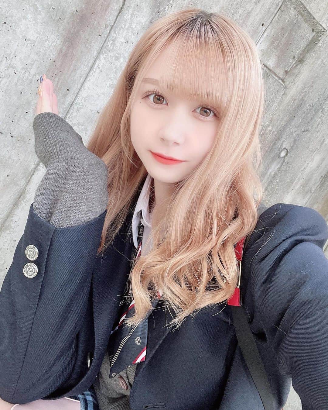 兼次桜菜のインスタグラム