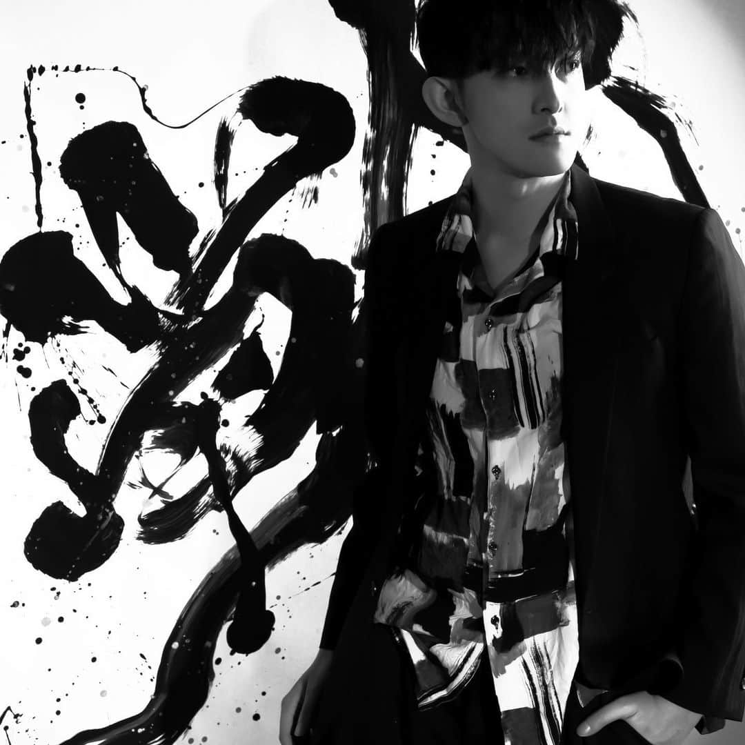伊藤陽佑のインスタグラム：「#monochrome」