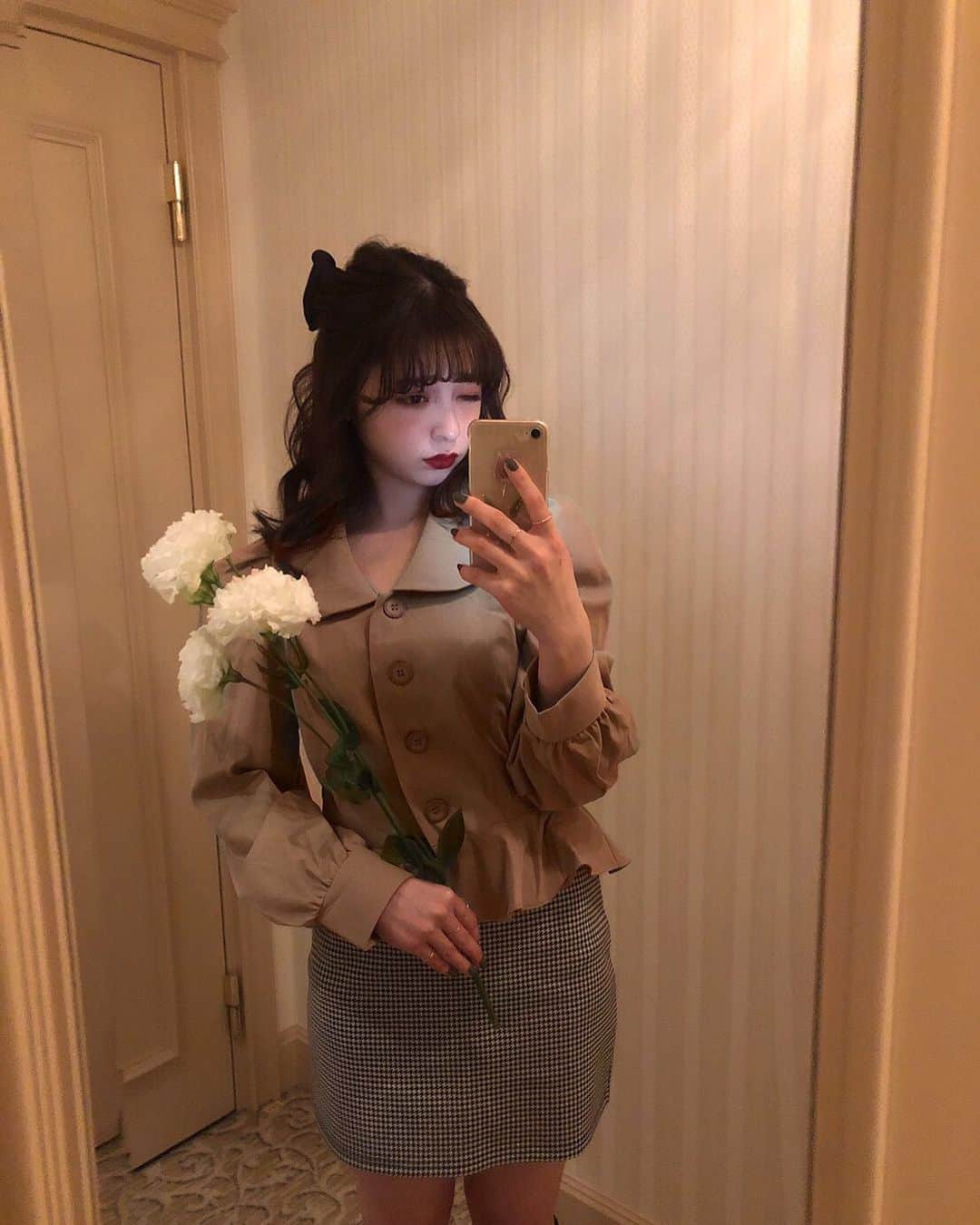 のインスタグラム：「甘党🧁🩰🤍」