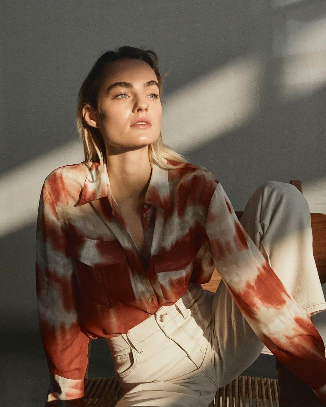 のインスタグラム：「Feels like spring 🌞」