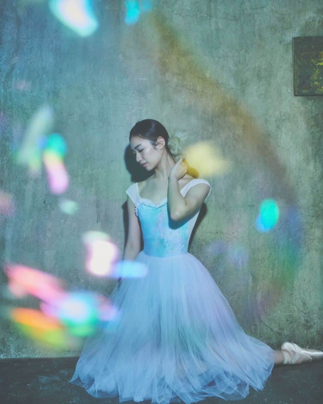 光永百花さんのインスタグラム写真 - (光永百花Instagram)「・  Inside the soap bubbles.  #stina#stinaleotard#leotard#ballet#ballerina#model#shoot」2月24日 23時14分 - 0511m_m