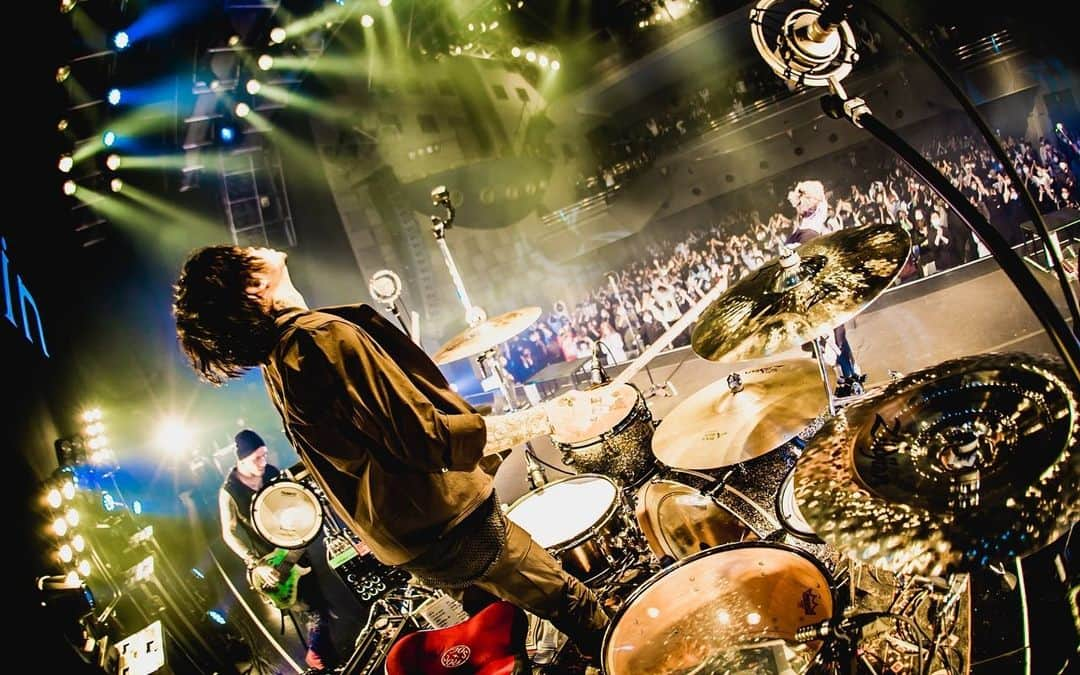 Katsuma さんのインスタグラム写真 - (Katsuma Instagram)「SETLIST ELECTION TOUR 2021 NAMBA HATCH DAY1 🔥  photos by @yamada_mphoto」2月24日 23時21分 - katsuma_drums