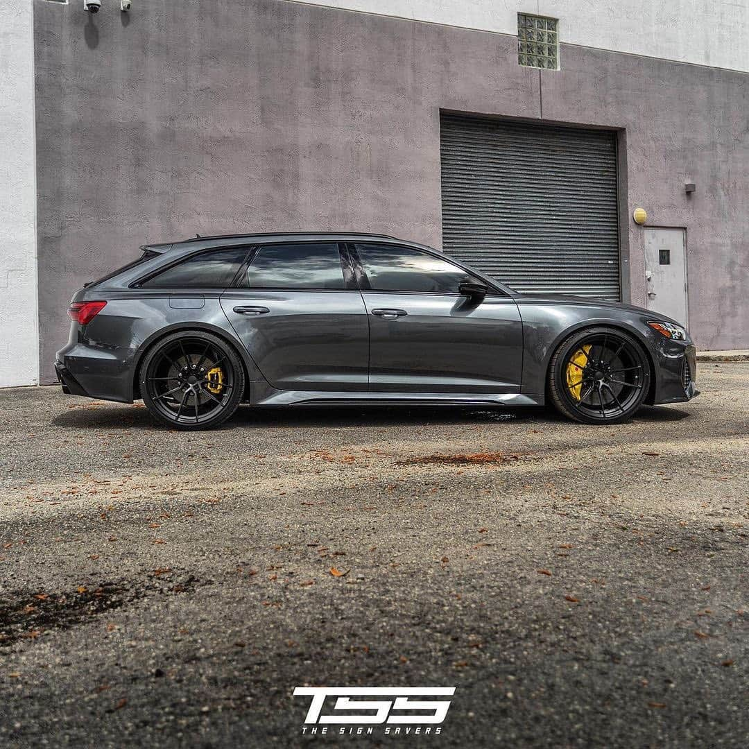 CARLiFESTYLEさんのインスタグラム写真 - (CARLiFESTYLEInstagram)「Audi RS6 sitting on @velosdesignwerks wheels. @thesignsavers #carlifestyle」2月25日 4時50分 - carlifestyle