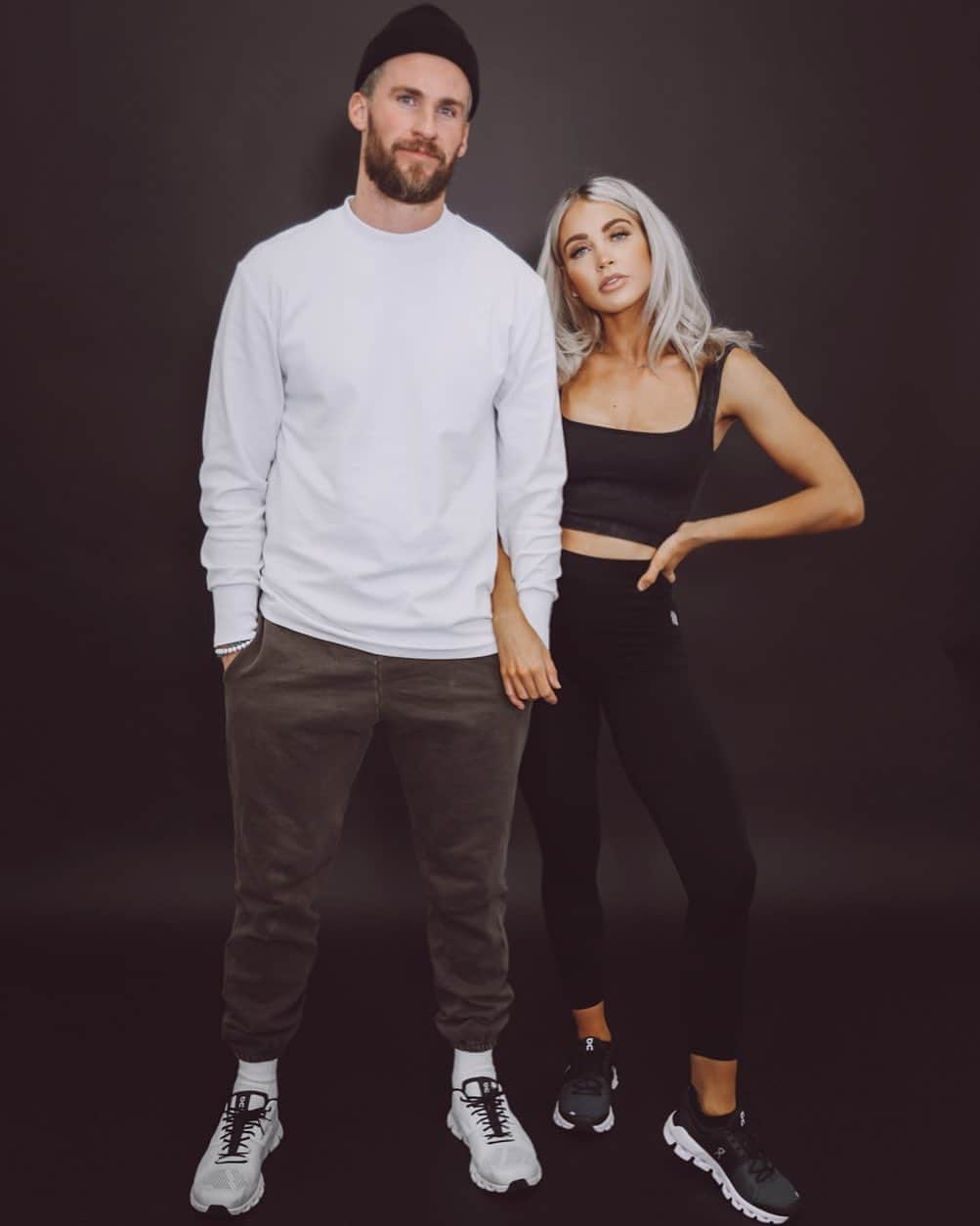 Cara Van Brocklinのインスタグラム：「Fun fact...I always have the hardest time shooting with @brodyvan23. He literally talks the entire shoot and tries to make me laugh in the middle of every photo, the shoots normally last a totally of 2 minutes and we have to call it good haha 🤦🏼‍♀️😂」