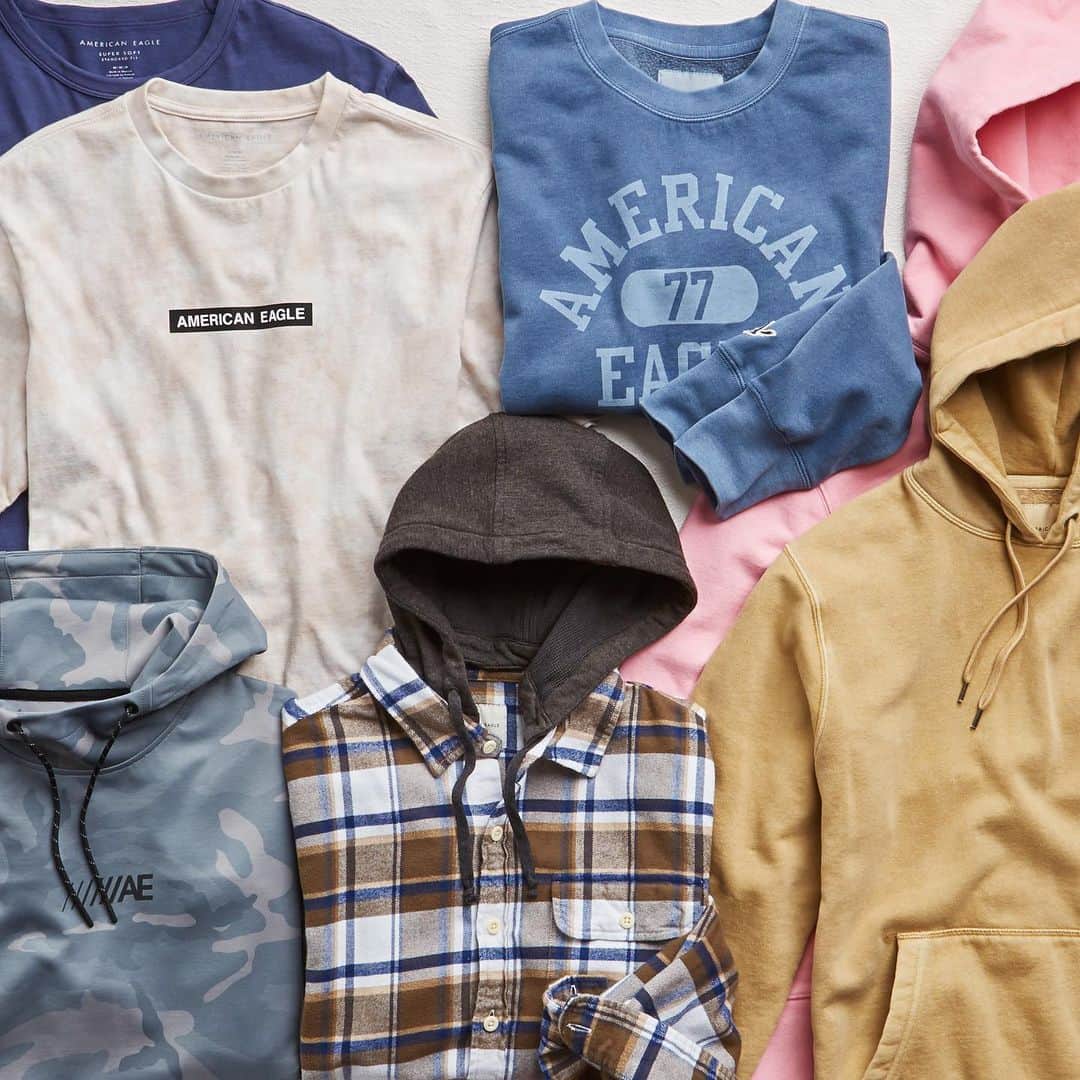 American Eagleのインスタグラム：「Lose some layers without sacrificing style 😎」