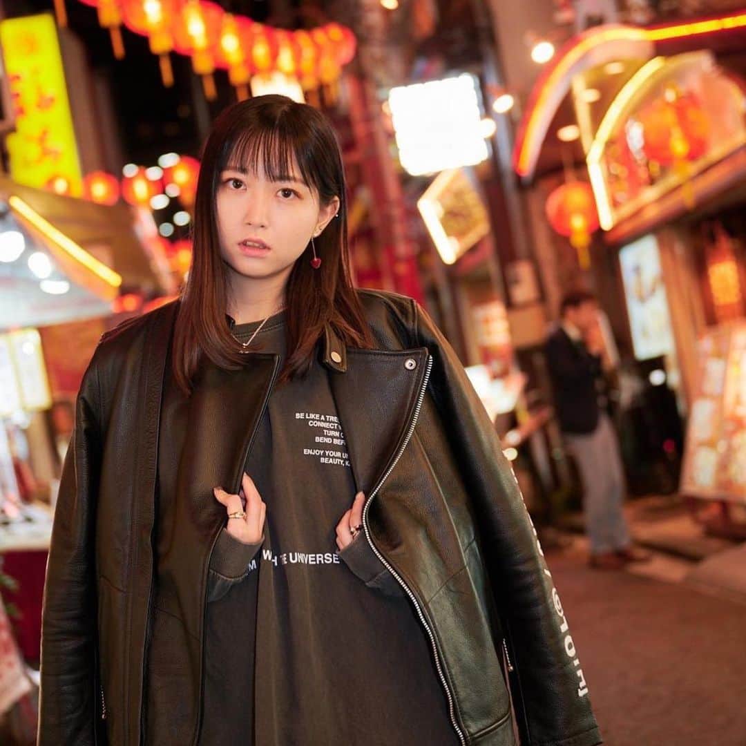 大崎菜々子のインスタグラム：「#Repost @kanagawa_bishoujo_zukan with @make_repost ・・・ ❤︎.*  《横浜美少女図鑑掲載オーディション》  大崎菜々子 @nanako_19970411  DeepyTownの公式アンバサダーを務める彼女 グラビアなど色んな事に挑戦する現役女子大生！  Q 横浜の好きな所は？ 王道だけどシーパラダイス！中華街や野毛も好きです！  #横浜美少女図鑑#美少女図鑑#モデル」
