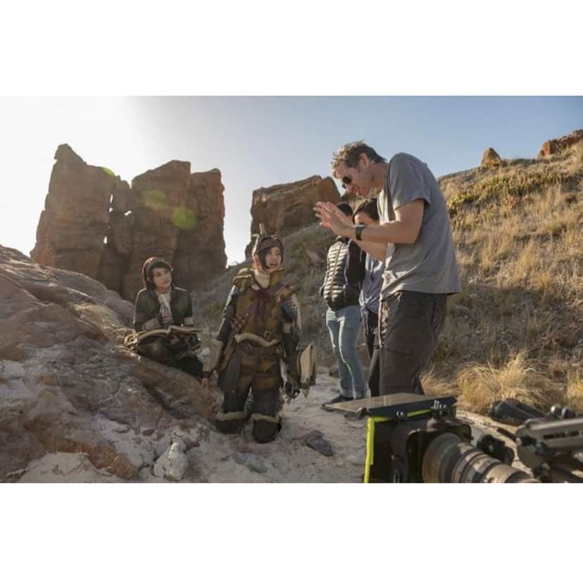 のインスタグラム：「. Memories of @monsterhuntermovie ♡ #monsterhunter #Handler」