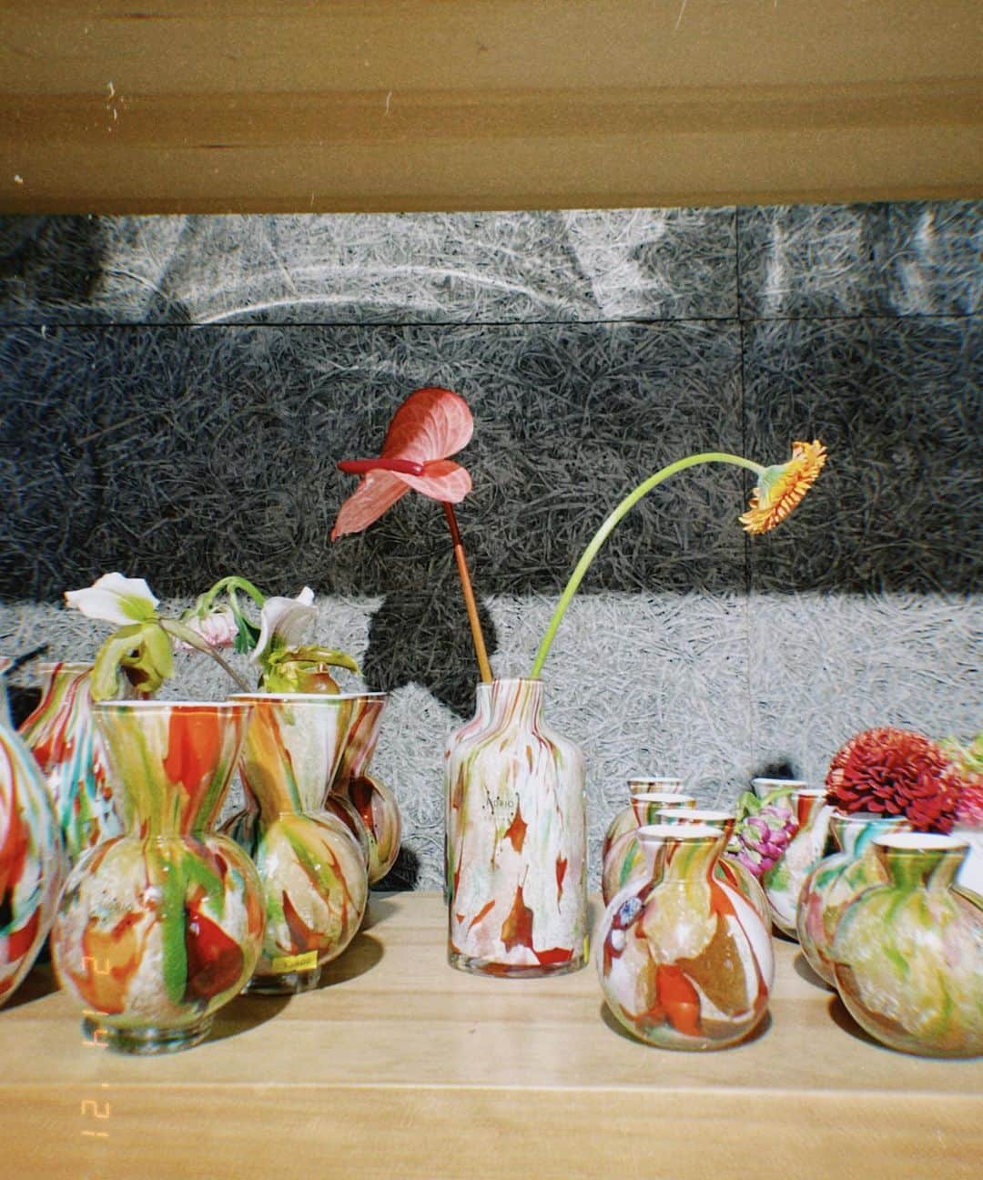 河村美咲さんのインスタグラム写真 - (河村美咲Instagram)「この一輪挿しの花瓶を一目惚れしましてその日にGet🌷♡ はぁ~かわいいぃぃ\(´O`/)°゜ﾟ❤️ #花瓶」2月25日 0時07分 - misaki_haaan
