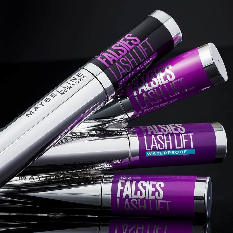 Maybelline New Yorkさんのインスタグラム写真 - (Maybelline New YorkInstagram)「Which #falsieslashlift mascara are you grabbing: Ultra Black🖤, Waterproof💦, or the original💜? Drop the emoji in comments below!」2月25日 0時12分 - maybelline