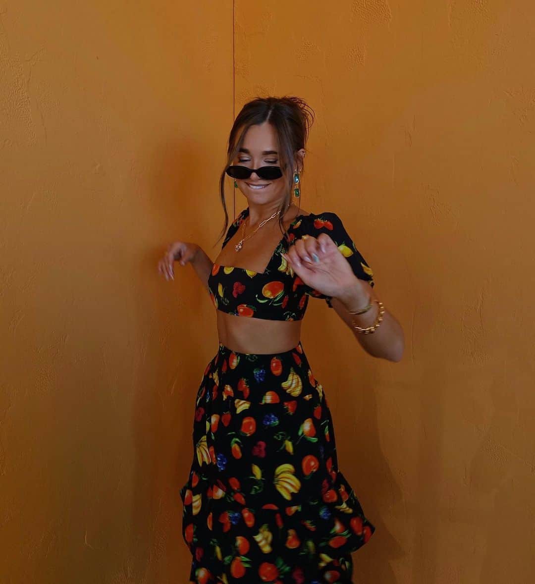 We Wore Whatさんのインスタグラム写真 - (We Wore WhatInstagram)「OVERWHELMED with so many emotions for the new @shopweworewhat Cabana Collection launch! We hit our sales goals already and are going to be able to donate over ONE MILLION MILES to @miles4migrants (which will reunite so many families)!!! 🥺🌴☀️❤️🥺😩☺️ As a thank you were going to host a major giveaway on my Tiktok launching later today so follow along so you don’t miss it!!!! THANK YOU THANK YOU THANK YOU FOR YOUR CONTINUED SUPPORT!」2月25日 0時26分 - weworewhat