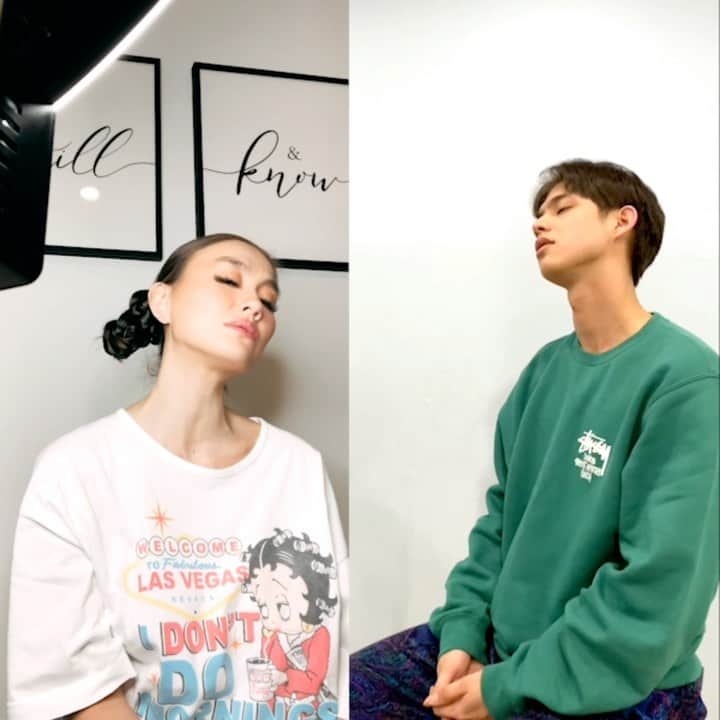 アグネス・モニカのインスタグラム：「It takes me all the way, i want you to stay 🤍  What we do at 3 AM and we got nothing to do...😁 (and we love the same song) Thx for this crazy idea @bbrightvc full version on his ig  REPOST @bbrightvc  ・・・ Something in the way you move, makes me feel like i can’t live without you • (What we do when we have the same favorite song)」