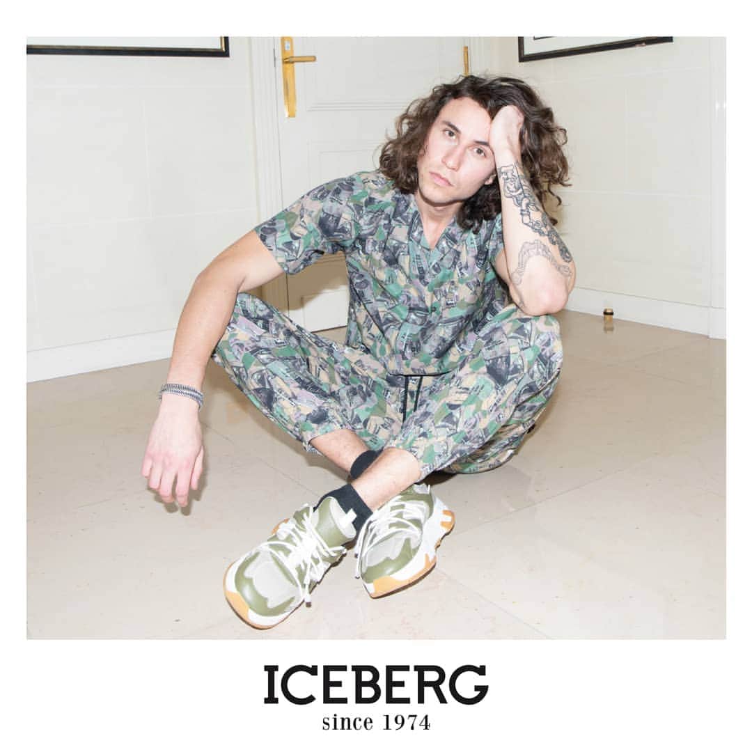 アイスバーグのインスタグラム：「@justin_alexandre_ in Paris with our new spring summer safari collection.  #iceberg1974 #SS21 #sportswear」